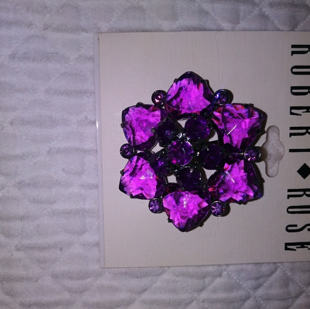 Brooch